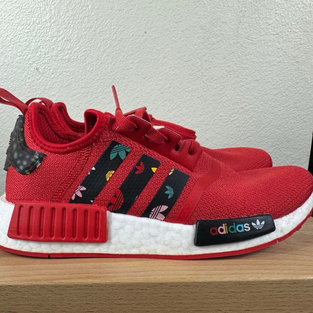 Adidas nmd_r1 j mini trefoils